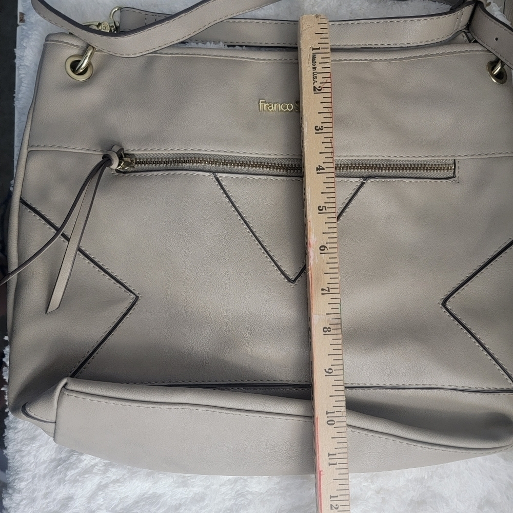 FrancoSarto Large tan  Crossbody / Shoulder Bag with UNIQUE style - Picture 8 of 11